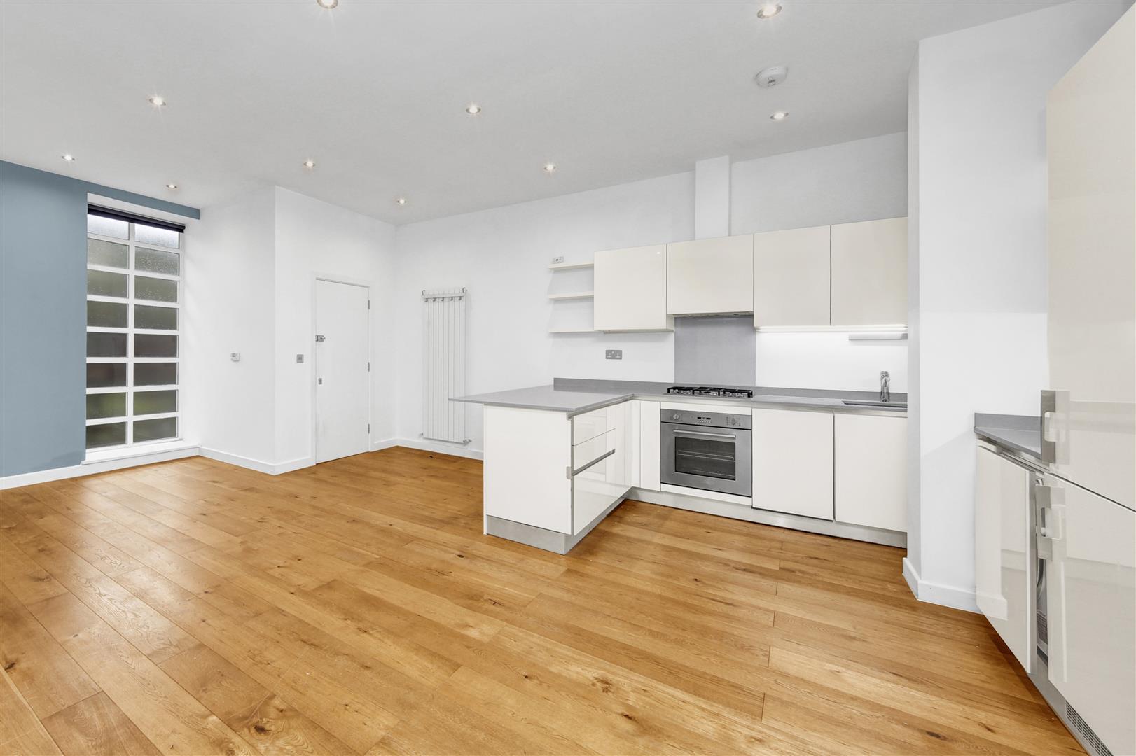 3 bed property in Halesworth Court, 7 Alfred Street, Bow, London